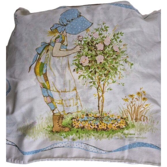 Vintage 1976 Holly Hobbie Twin Sheet Set (Flat, Fitted, & Pillow Case) - Picture 1 of 8